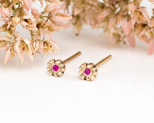 Solid 14k gold, tiny flower stud earrings with rubies