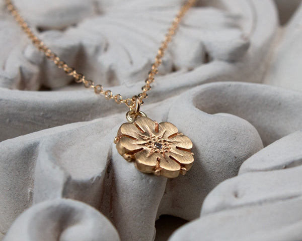 Daisy Necklace - Solid Gold