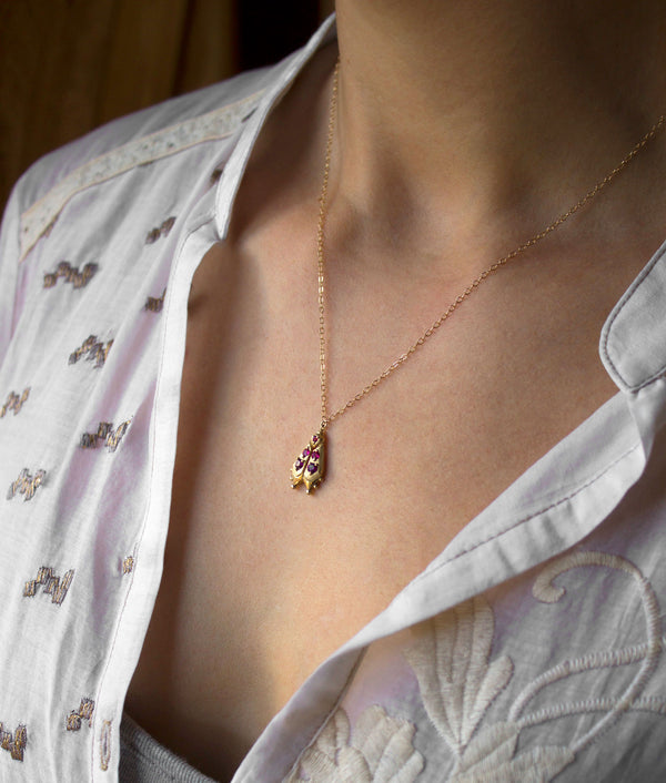 Firefly Necklace - Leah Hollrock