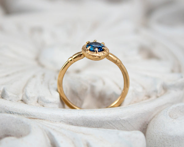 Antique-inspired solitaire ring