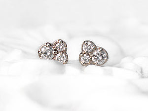 Diamond cluster earrings in 14k gold