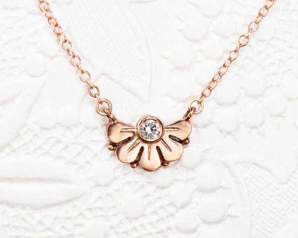 Petal necklace with diamond