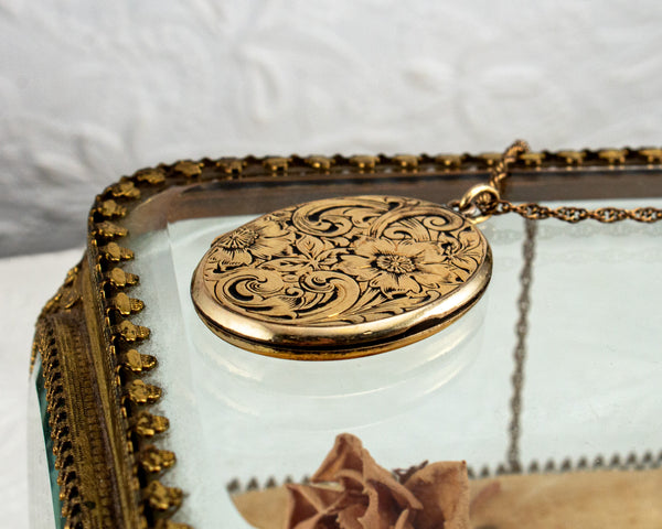 Gold-filled vintage locket necklace