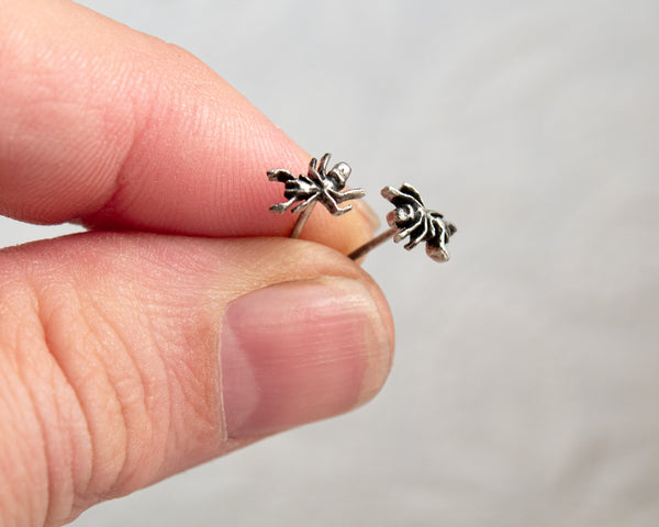 sterling silver ant stud earrings