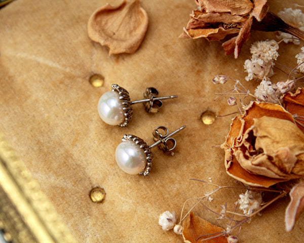 Sterling silver pearl stud earrings