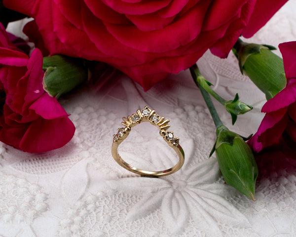 Diamond crown ring