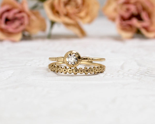 unique gold wedding ring set